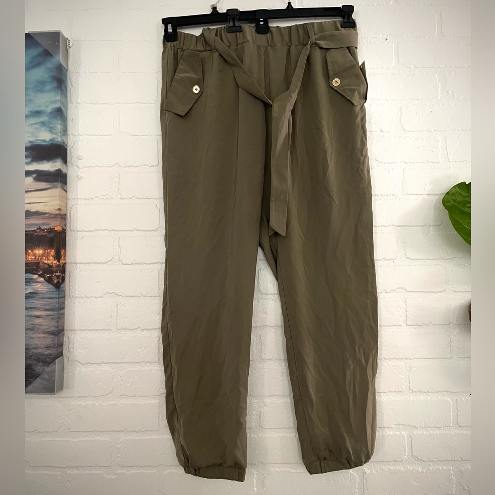 NWT MICAEL KORS Safari Green Dressy Joggers